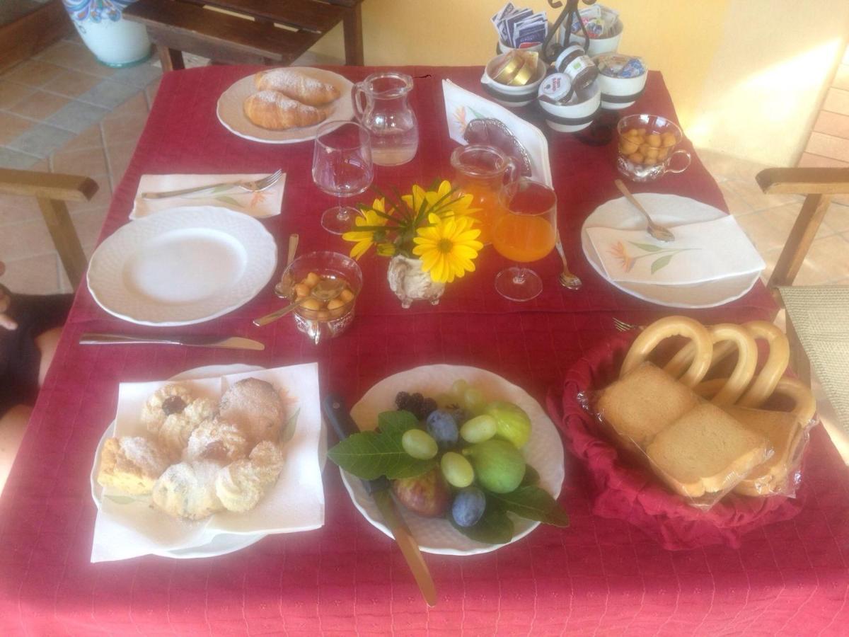 روتوندا Le Chalet Del Pollino المظهر الخارجي الصورة