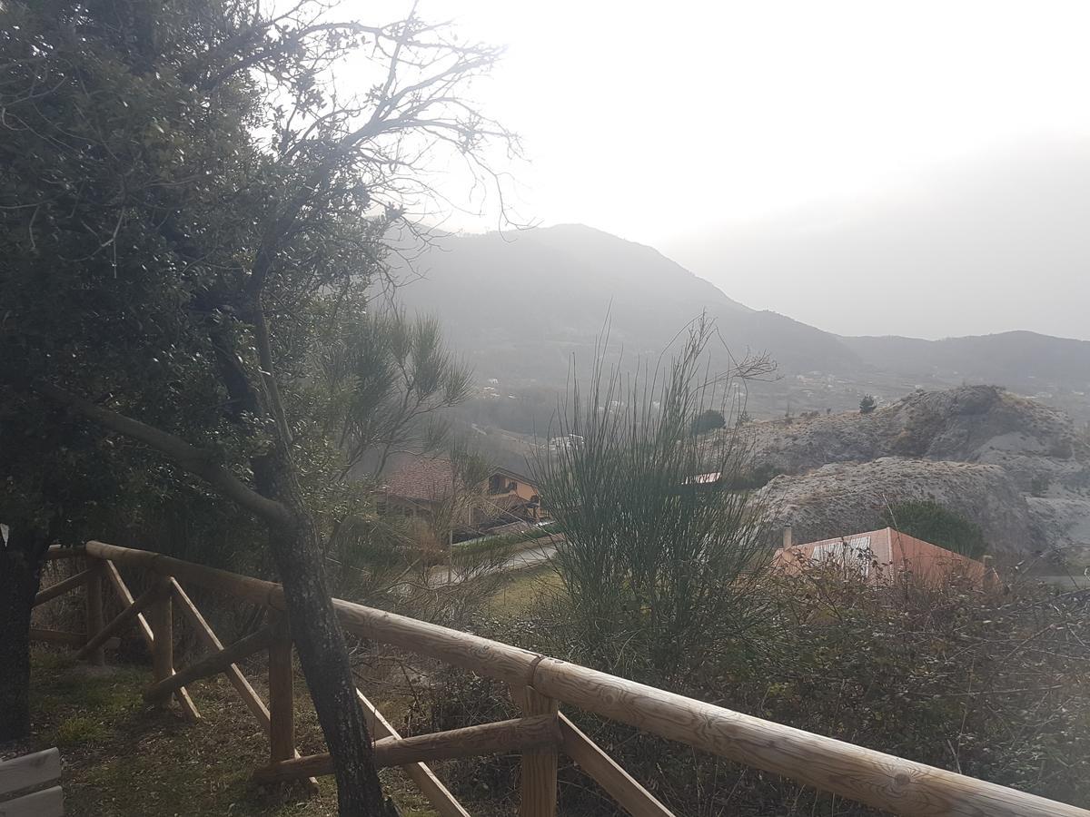 روتوندا Le Chalet Del Pollino المظهر الخارجي الصورة